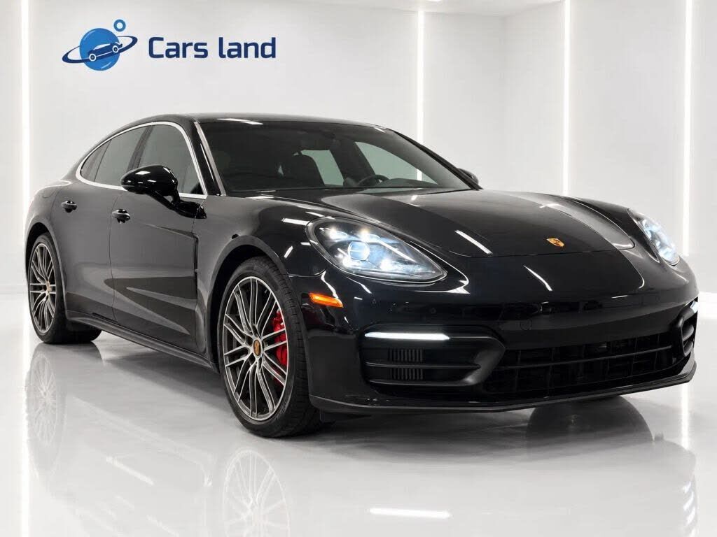 2021 PORSCHE Panamera