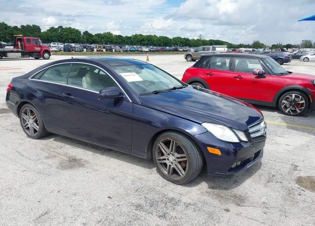 2010 MERCEDES-BENZ E-Class