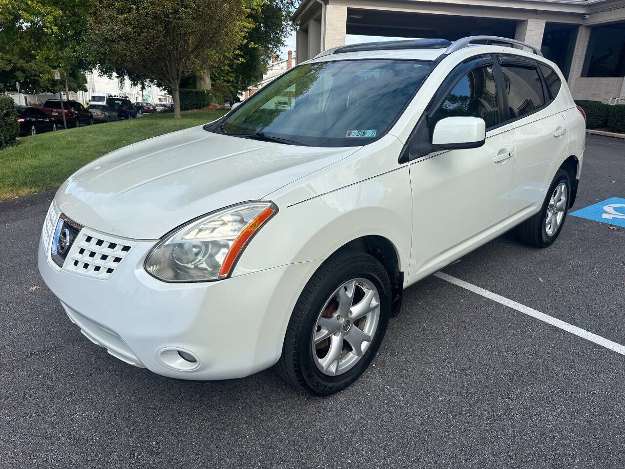 2009 NISSAN Rogue