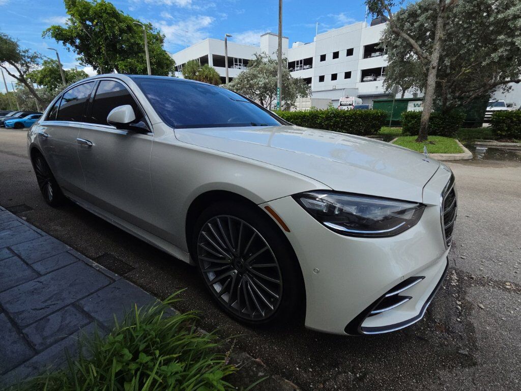 2022 MERCEDES-BENZ S-Class