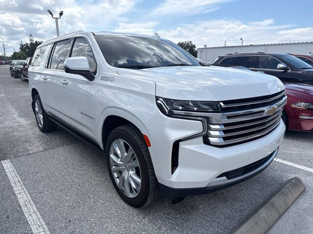 2022 CHEVROLET Suburban