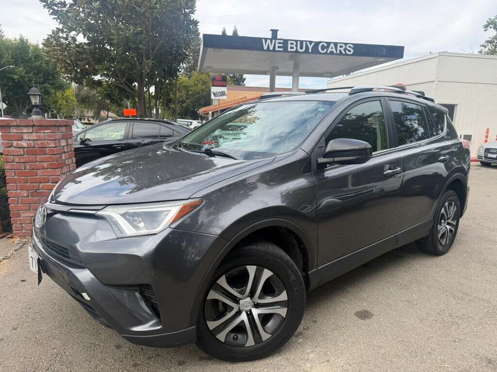 2016 TOYOTA RAV4