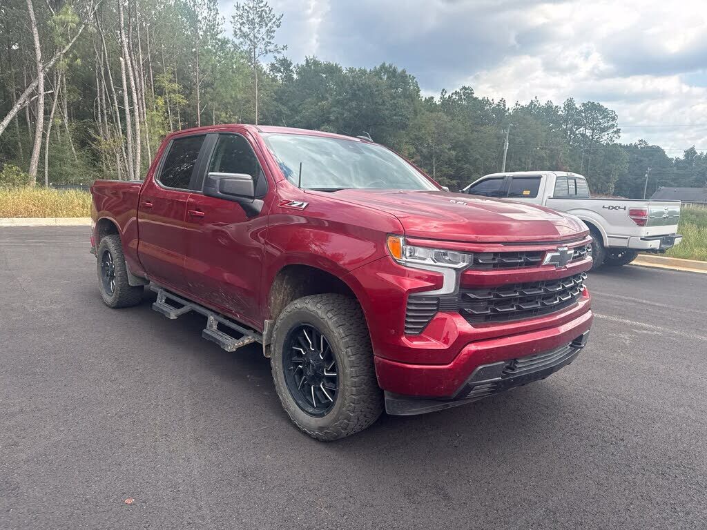 2024 CHEVROLET Silverado