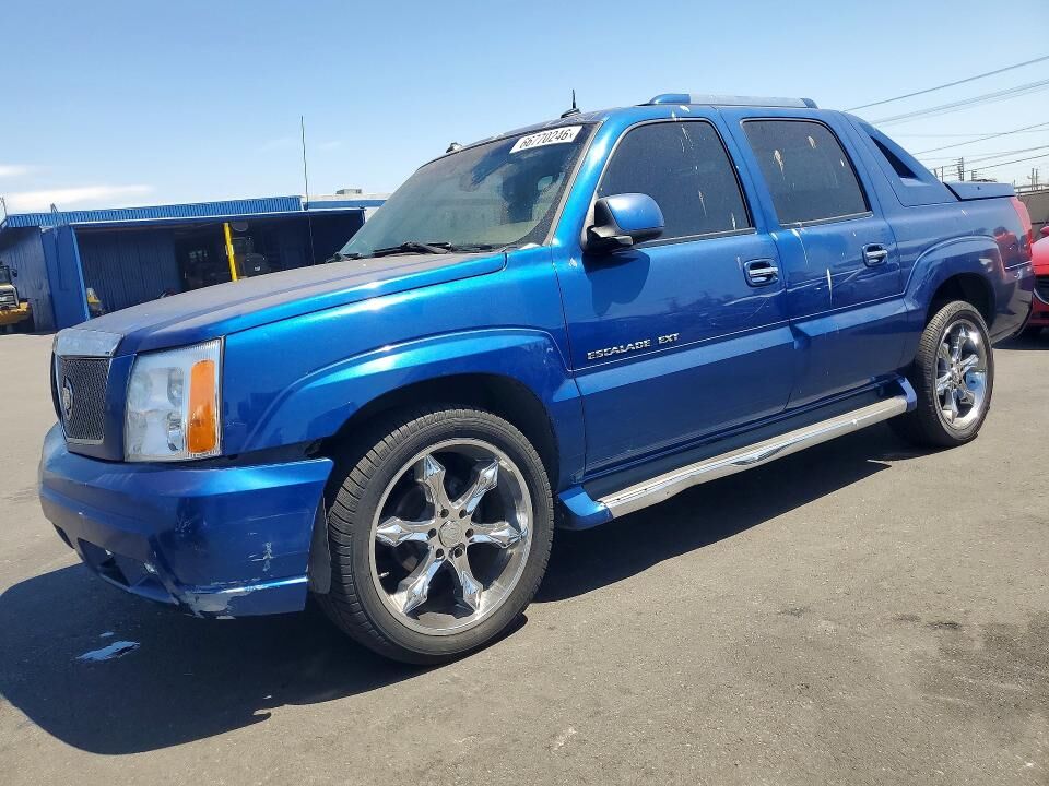 2003 CADILLAC Escalade