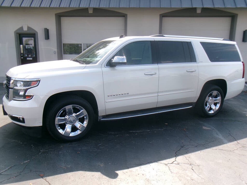 2015 CHEVROLET Suburban