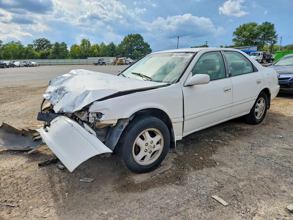 2000 TOYOTA Camry