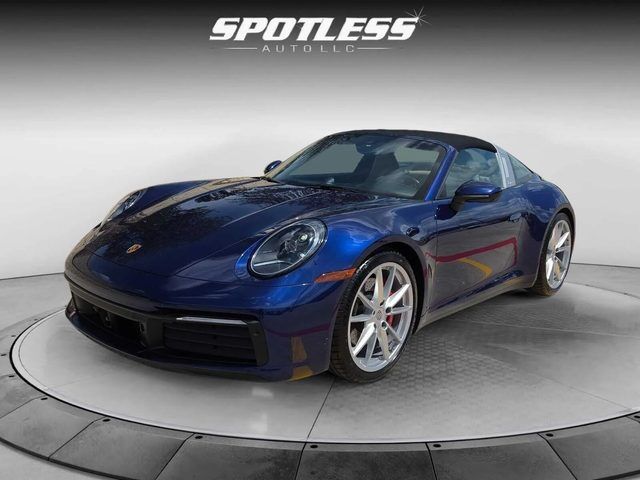 2022 PORSCHE 911