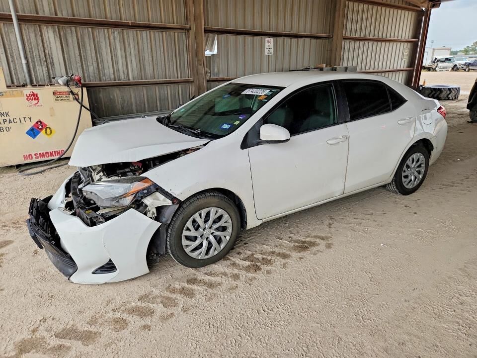 2018 TOYOTA Corolla