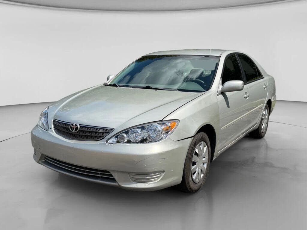 2005 TOYOTA Camry