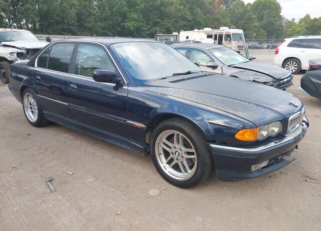 2000 BMW 7 Series