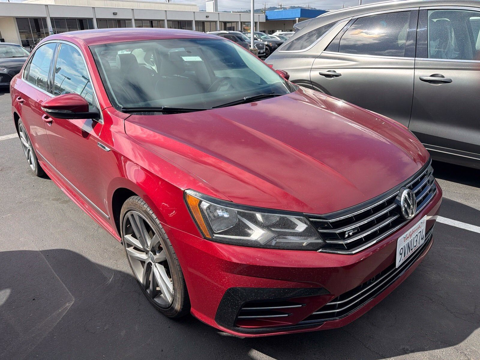 2017 VOLKSWAGEN Passat
