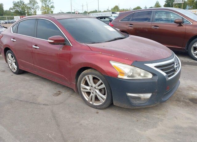 2013 NISSAN Altima