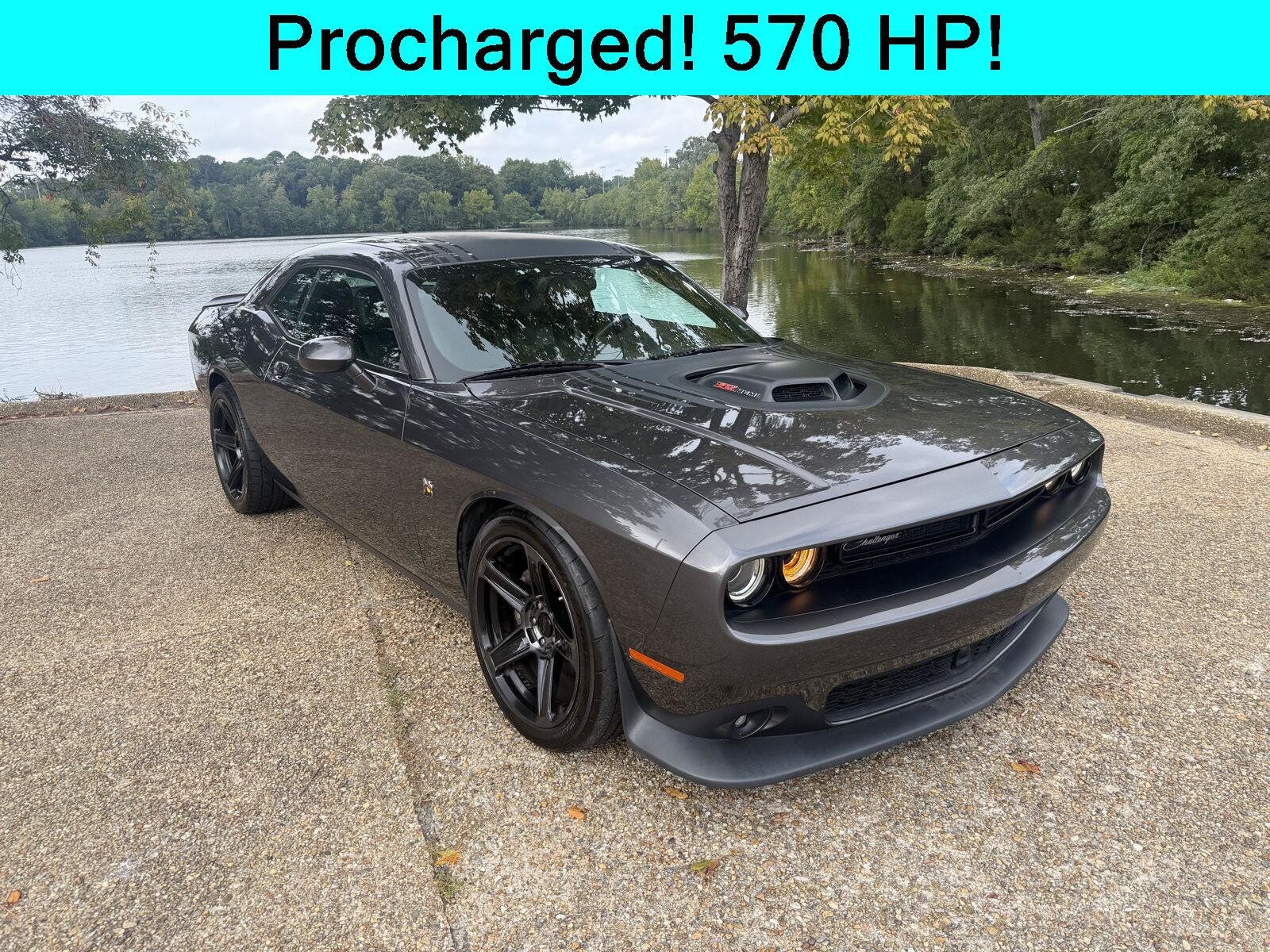 2016 DODGE Challenger
