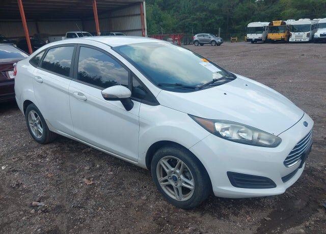 2017 FORD Fiesta