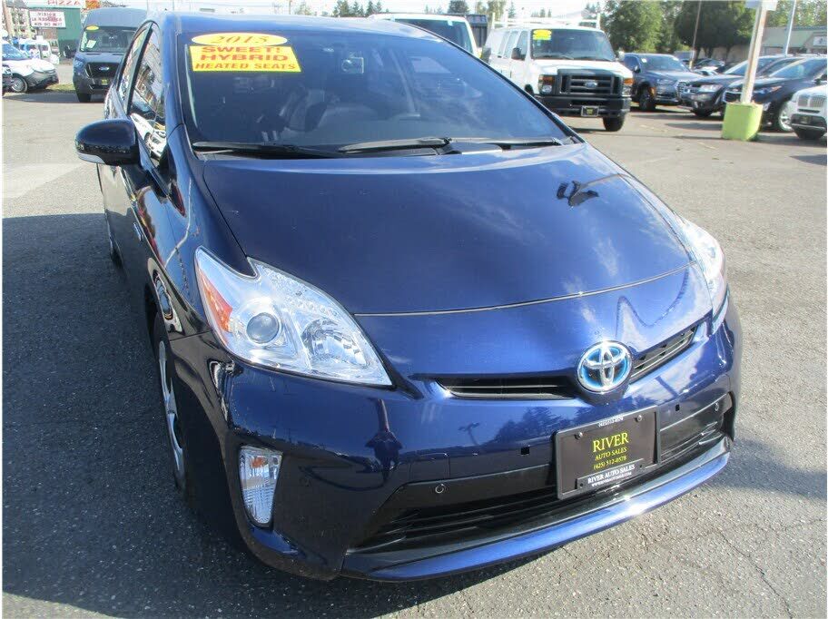 2015 TOYOTA PRIUS