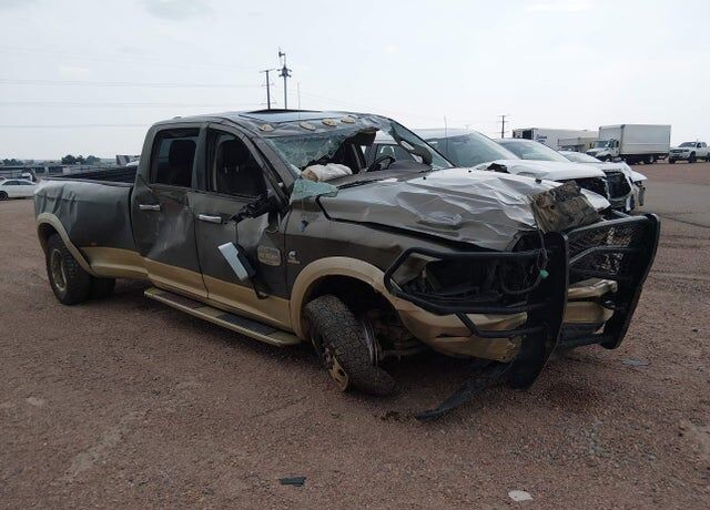 2011 DODGE Ram