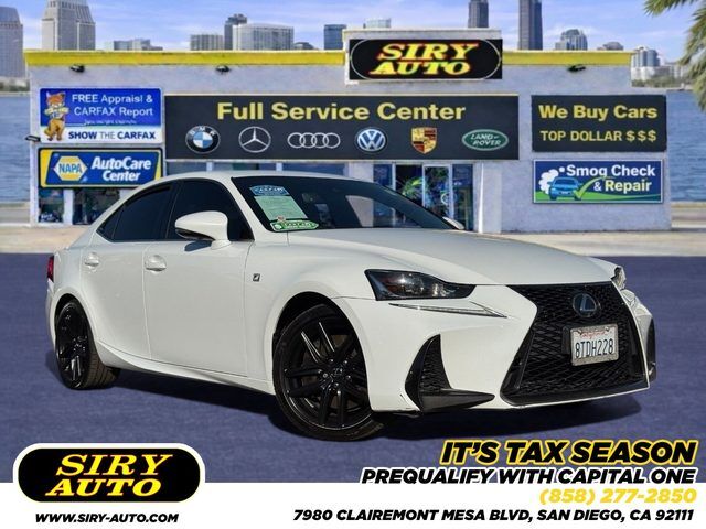 2017 LEXUS IS