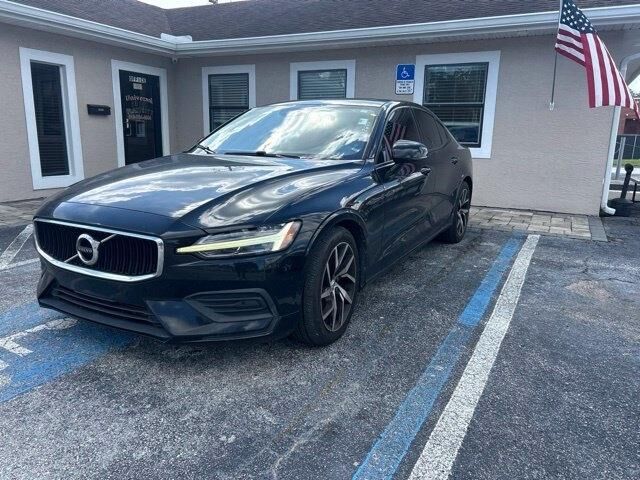 2020 VOLVO S60