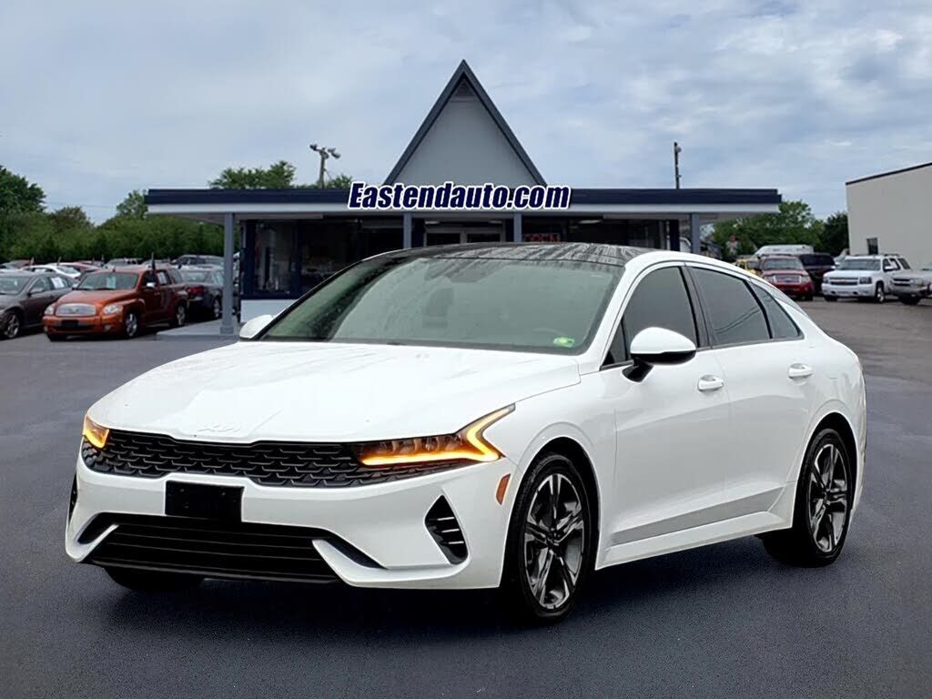 2022 KIA K5