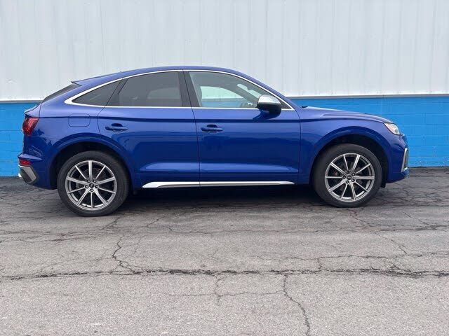 2022 AUDI SQ5