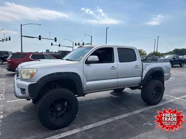2013 TOYOTA Tacoma