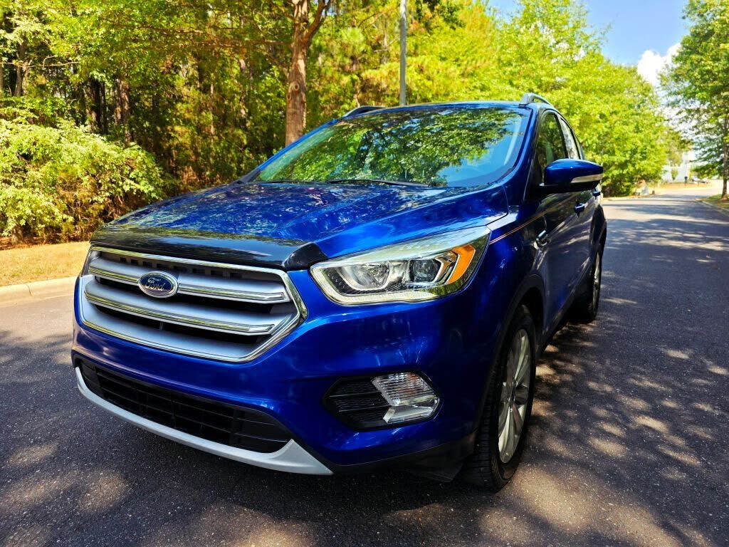 2017 FORD Escape