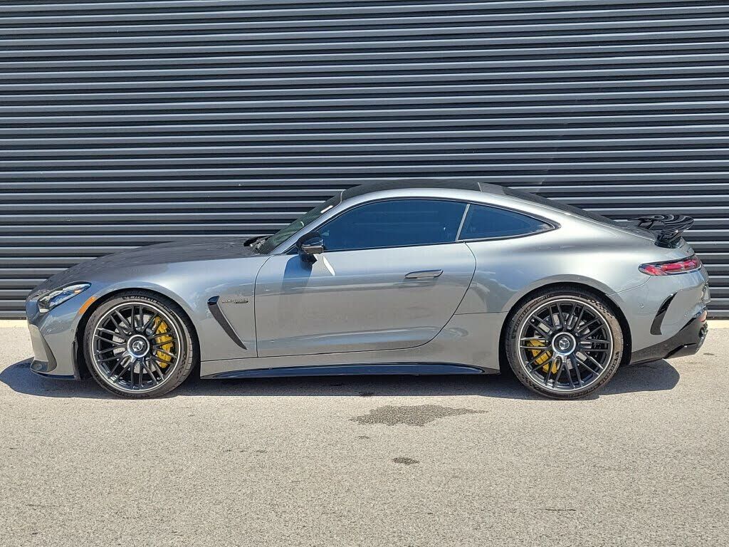 2026 Mercedes-Benz AMG GT
