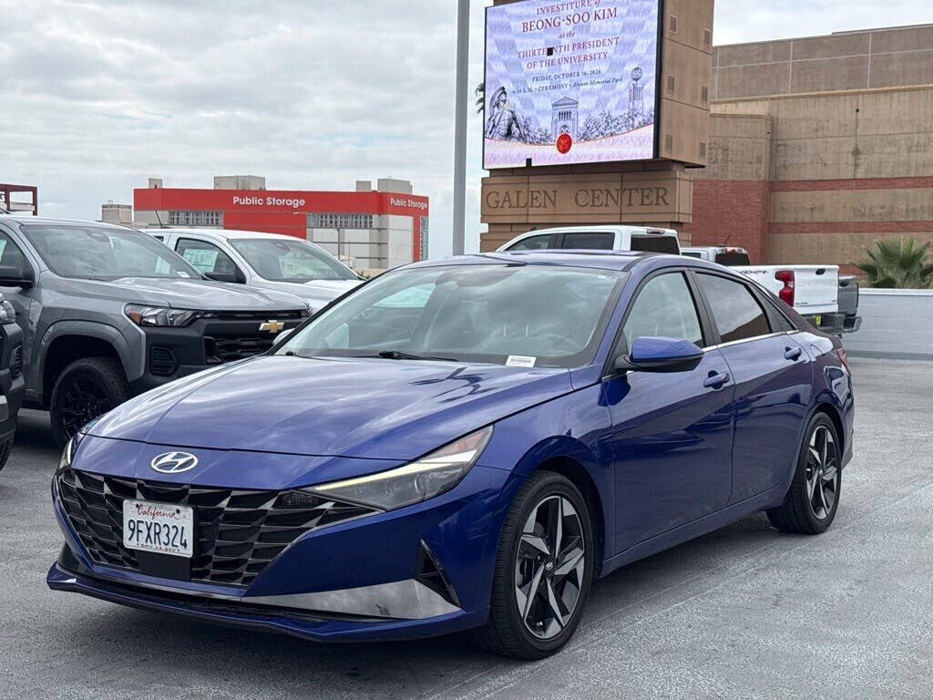 2023 HYUNDAI Elantra