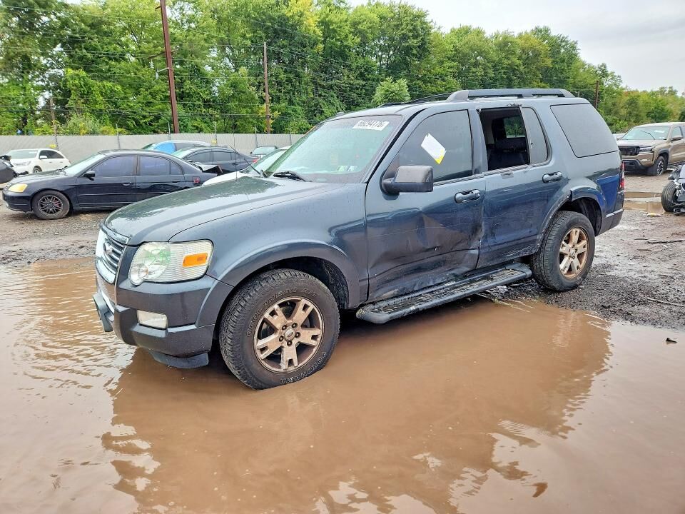 2010 FORD Explorer