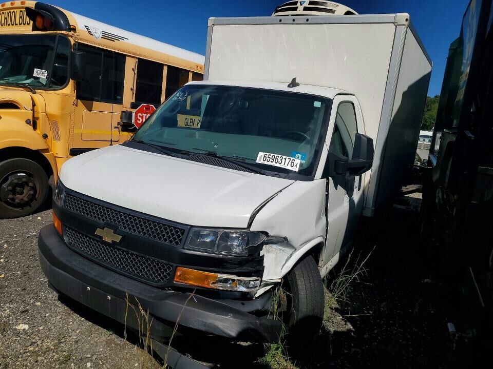 2021 CHEVROLET Express