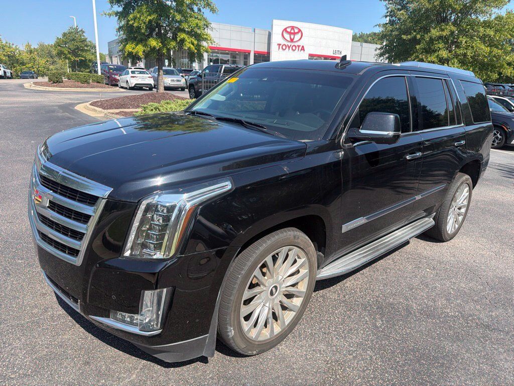 2016 CADILLAC Escalade