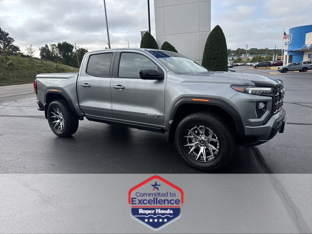 2024 GMC Canyon