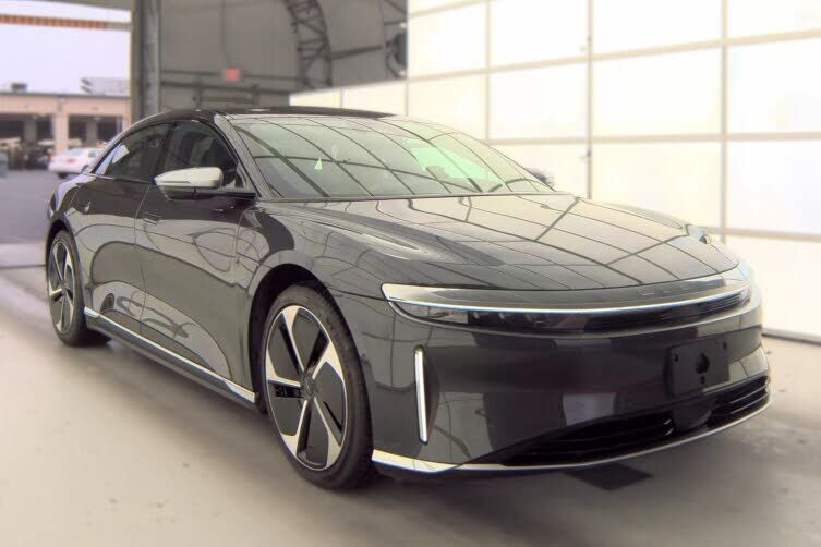 2025 LUCID Air