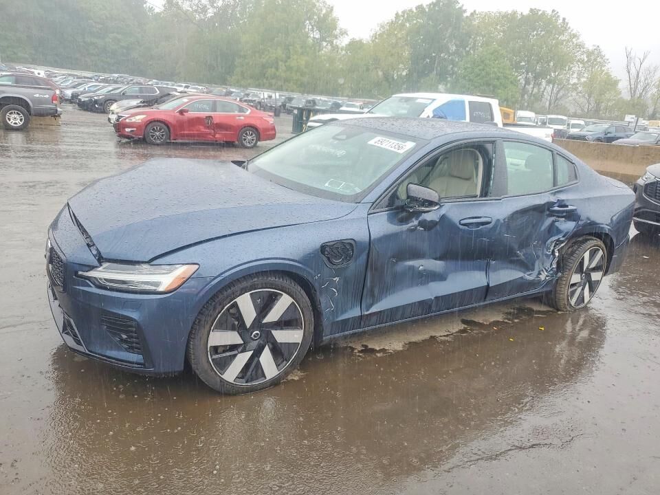 2024 VOLVO S60