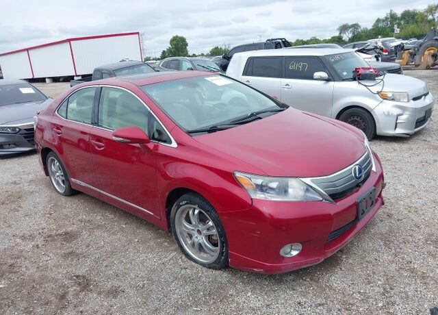2010 LEXUS HS