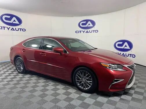 2018 LEXUS ES