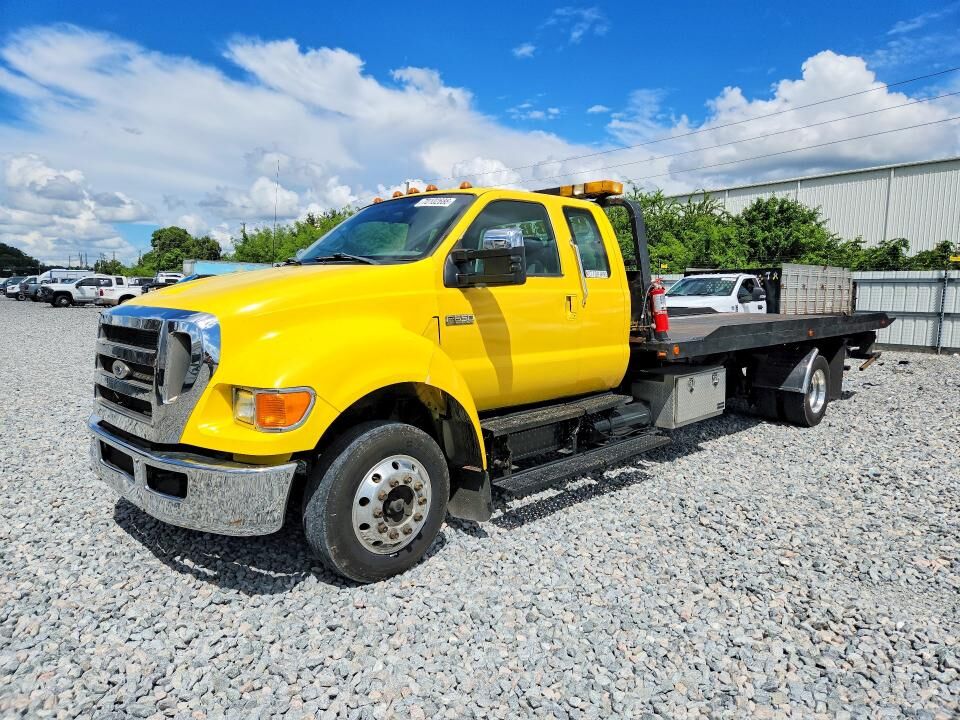 2007 FORD F-650