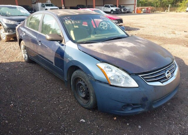 2011 NISSAN Altima