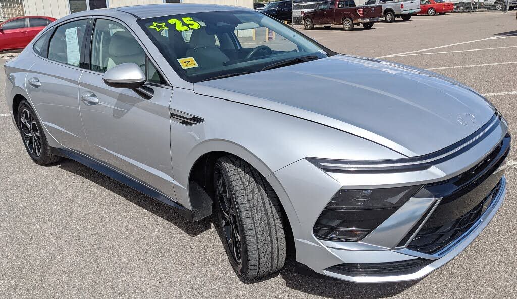 2025 HYUNDAI Sonata
