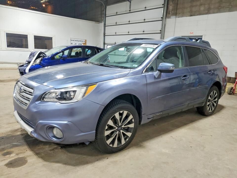 2015 SUBARU Outback
