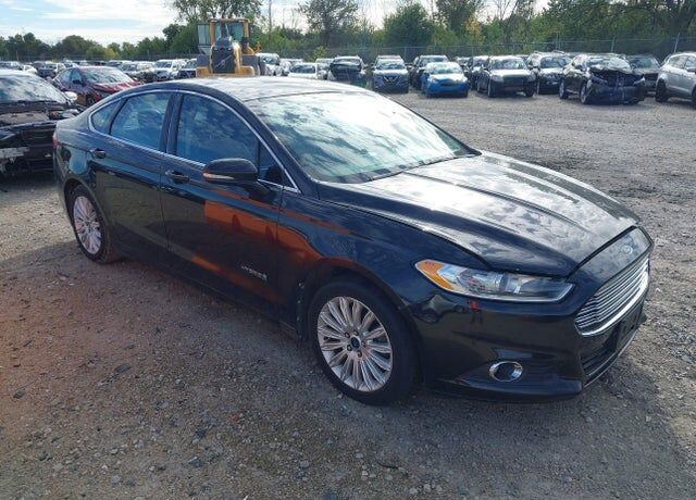2013 FORD Fusion