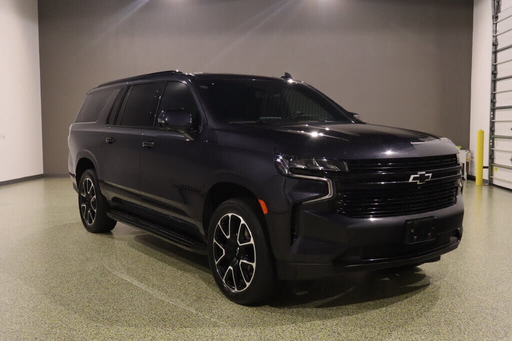 2024 CHEVROLET Suburban