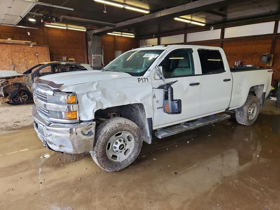 2018 CHEVROLET Silverado
