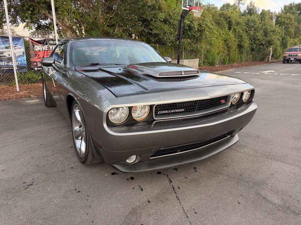 2012 DODGE Challenger