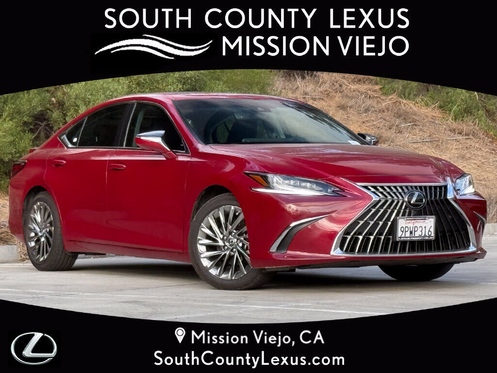 2025 LEXUS ES