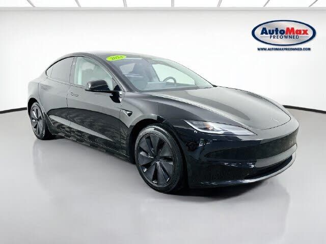 2024 TESLA Model 3