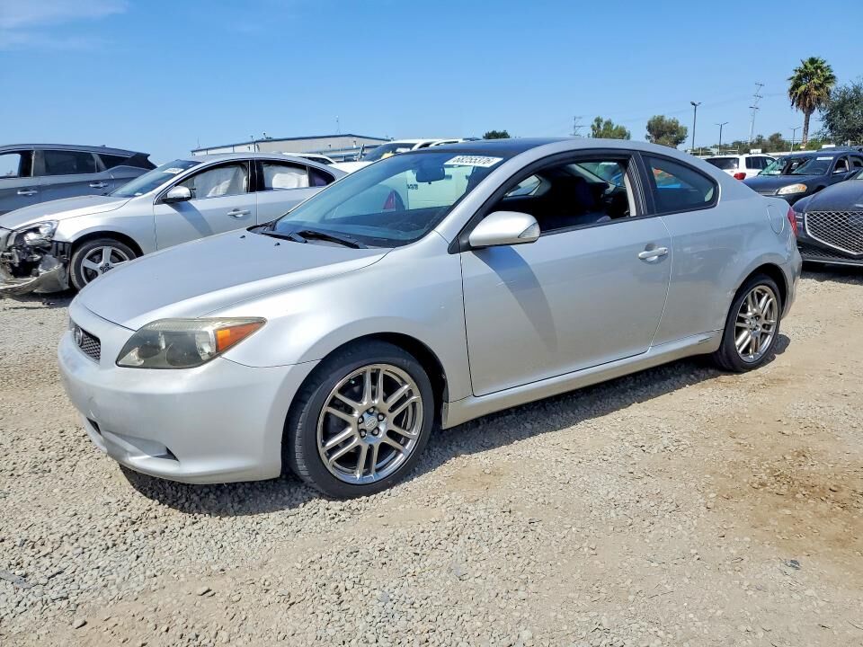 2005 TOYOTA SCION