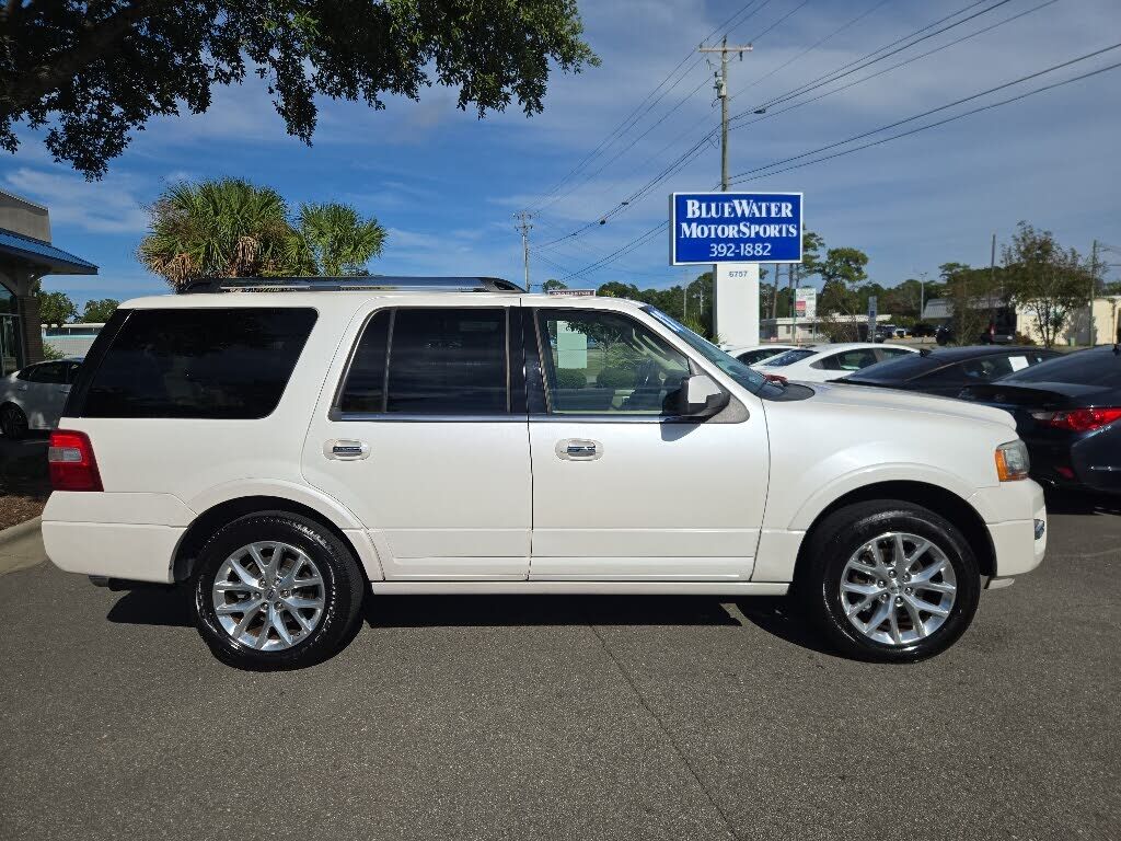 2017 FORD Expedition