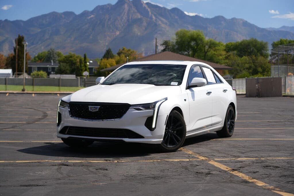 2021 CADILLAC CT4
