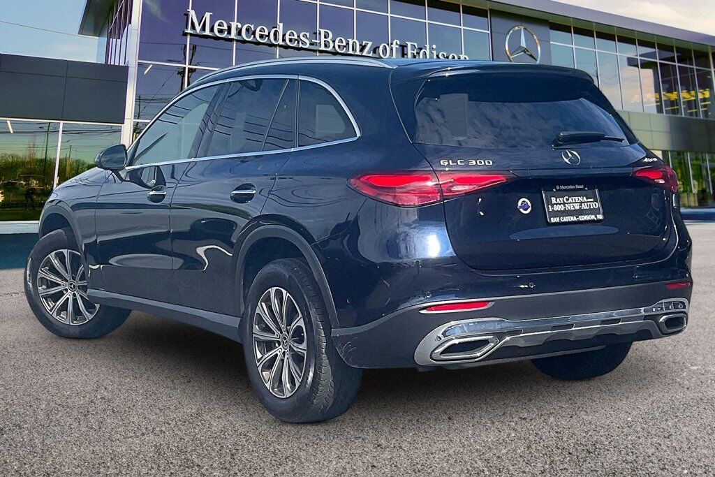 2024 Mercedes-Benz GLC-Class